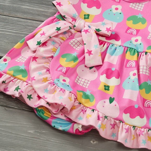 Pete & Lucy Romper - Picture 2 of 5